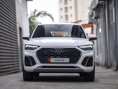 Xe sang Audi Q5 về Việt Nam