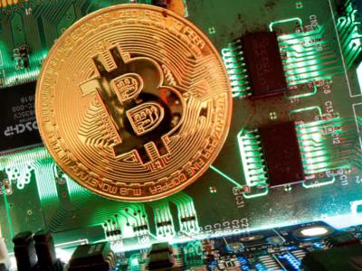 Bitcoin tuột mốc 40.000 USD, lại có chuyên gia nói tiền ảo có thể thay thế vàng