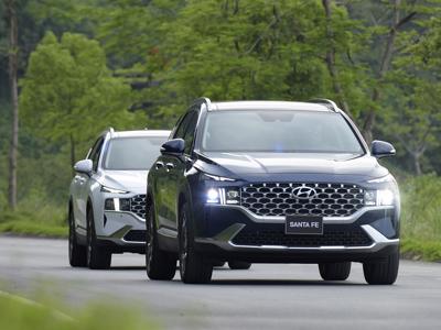 5 xe gầm cao bán chạy tháng 5/2021: Hyundai Santa Fe lần đầu lên đỉnh