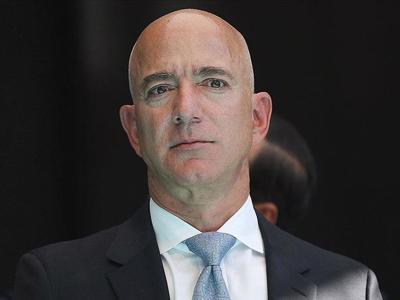 Quan niệm "bản chất của con người là lười biếng", Jeff Bezos quản trị nhân sự Amazon thế nào? 