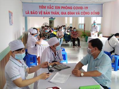 Phú Quốc triển khai tiêm vaccine từ 15/7 để đón khách quốc tế