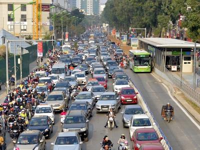 Tuyến buýt nhanh BRT ngàn tỷ: "Ném tiền qua cửa sổ" đầu tư để chạy bằng... buýt thường