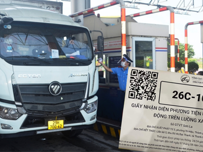 Gia hạn thẻ ưu tiên "luồng xanh" vận tải