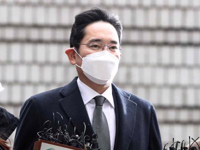 "Thái tử" Samsung được ra tù trước hạn: Đặc quyền của giới giàu Hàn Quốc?