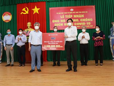 Tập đoàn DIC ủng hộ Đồng Nai 5,5 tỷ đồng phòng, chống Covid-19