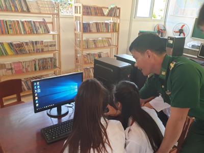 Học trực tuyến: "Khốn khổ" vì mạng nghẽn, mạng lag