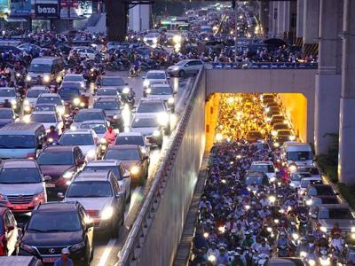 Thời điểm chưa phù hợp, Hà Nội “tạm gác” lập 87 trạm thu phí phương tiện vào nội đô