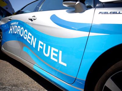 Toyota theo đuổi “giấc mơ” Hydrogen