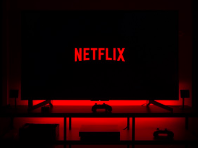 Netflix, WeTV… đang hoạt động “ngoài vòng pháp luật” tại Việt Nam