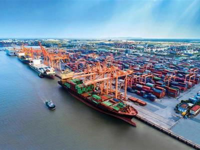 703 triệu tấn hàng hoá thông qua cảng biển Việt Nam trong năm 2021