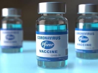 Tăng hạn dùng hai lô vaccine Pfizer thêm 3 tháng: Bộ Y tế nói gì ?