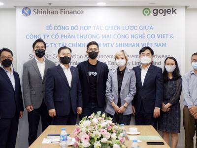 Shinhan Finance và Gojek Việt Nam công bố hợp tác chiến lược