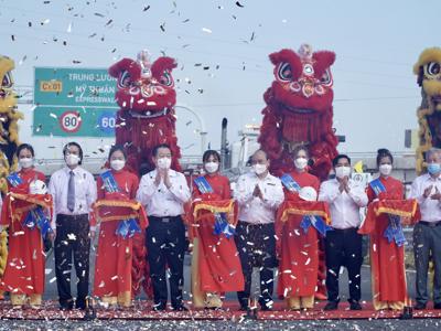 Thông xe kỹ thuật tuyến cao tốc Trung Lương – Mỹ Thuận