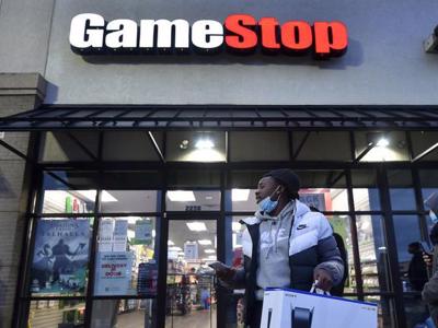 Cơ chế nào giúp GameStop khuynh đảo Phố Wall năm 2020-2021?