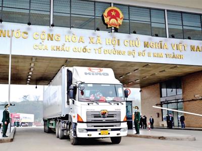 Trung Quốc tạm ngừng nhập khẩu hàng hóa qua cửa khẩu Hà Khẩu - Lào Cai