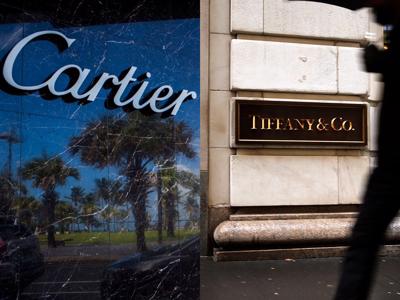 Cartier lần thứ hai cáo buộc Tiffany & Co đánh cắp bí mật thương mại