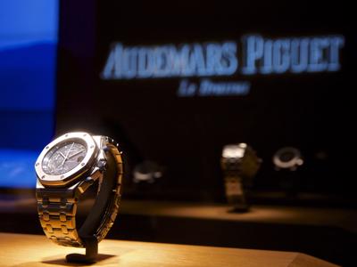 Audemars Piguet lần đầu lọt danh sách “tứ trụ” doanh số trong giới đồng hồ
