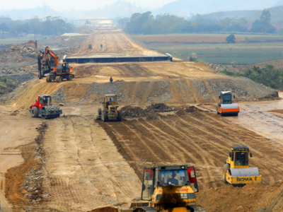 Ra văn bản khẩn ngăn tình trạng chặn mỏ đất thi công cao tốc Bắc - Nam