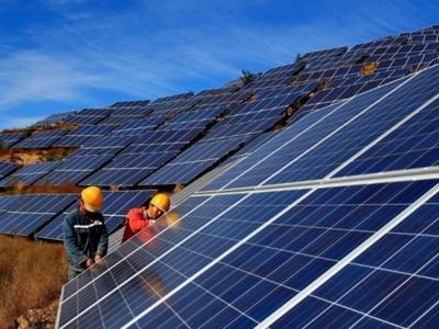 Hoa Kỳ điều tra chống trợ cấp với pin năng lượng mặt trời Việt Nam