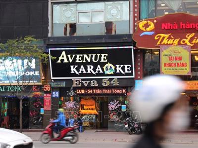 Hà Nội mở lại dịch vụ karaoke, vũ trường từ ngày 8/4