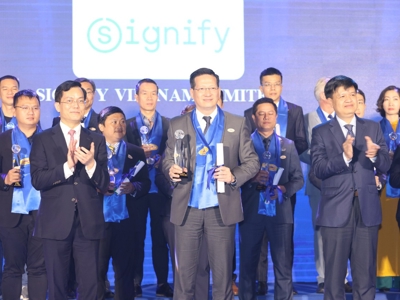 Signify Việt Nam nhận “Danh hiệu Rồng Vàng” năm 2021-2022