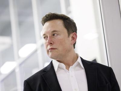 Đang thiếu 21 tỷ USD để mua Twitter, Elon Musk sẽ “xoay” kiểu gì?