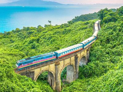 Ngành đường sắt giảm vé tàu 30%, kích cầu du lịch hè