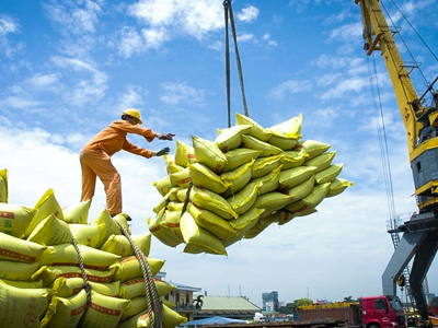 Xuất khẩu gạo vào Asean: Cửa rộng nhưng vẫn vướng 