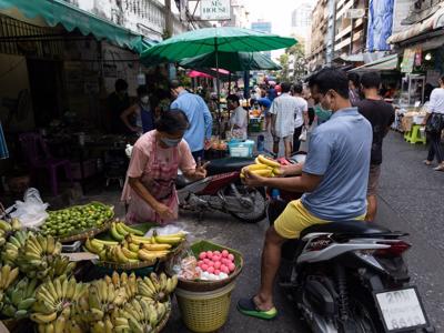 Thái Lan hạ dự báo tăng trưởng, nâng dự báo lạm phát 2022