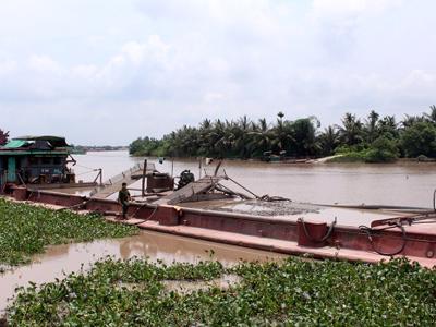 Hải Dương dừng mọi hoạt động khai thác đất, cát, sỏi lòng sông, bãi sông từ ngày 15/6