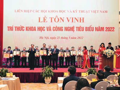 Phát huy sức sáng tạo của trí thức khoa học và công nghệ