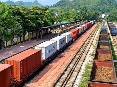 Gỡ "thế kẹt" để vận tải đường sắt liên vận quốc tế tăng trưởng nhanh