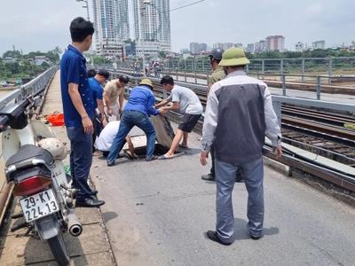 Hà Nội lập tổ chuyên gia để “bắt bệnh” cải tạo cầu Long Biên