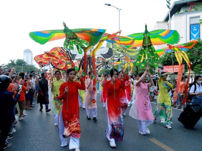 Khép lại tuần lễ trọng điểm Festival Huế 2022