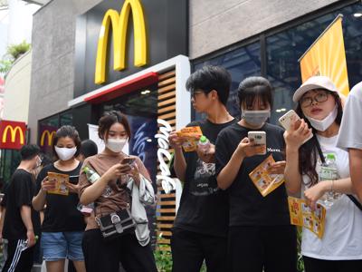 McDonald's chào đón cửa hàng thứ 27 tại Aeon Mall Long Biên