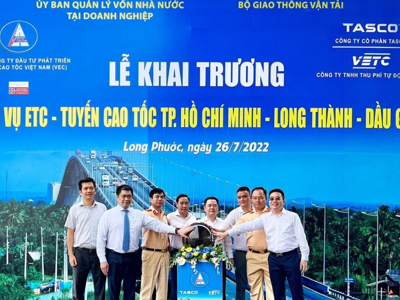 Ùn ứ ngày đầu thu phí không dừng ETC tại cao tốc TP.HCM - Long Thành - Dầu Giây