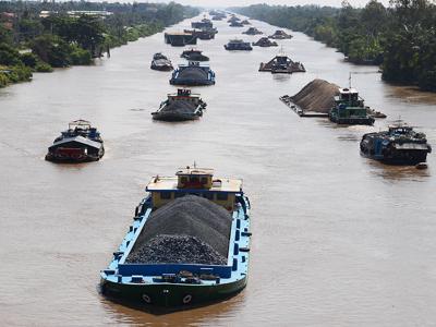 Vì sao bỏ quên giao thông thủy nội địa đồng bằng sông Cửu Long?