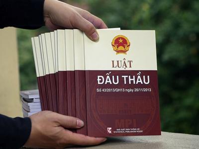 Đề nghị bổ sung tổ chức giám sát xã hội để ngăn "quân xanh, quân đỏ" trong đấu thầu
