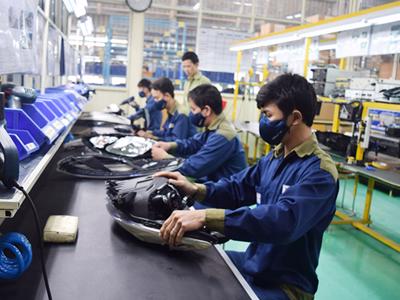 Kiều hối từ xuất khẩu lao động về Việt Nam khoảng 3 tỷ USD mỗi năm