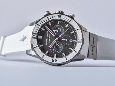 Ulysse Nardin Diver Chrono Great White: Đồng hồ cho các “cá mập”?