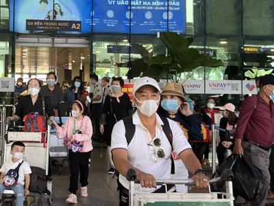 Dù nhiều thời điểm “thất thủ”, sân bay Tân Sơn Nhất vẫn lọt top tỷ lệ hủy chuyến thấp nhất thế giới