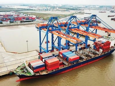 Tránh “teo tóp” thị phần vận tải của đội tàu biển Việt Nam, VCCI khuyến nghị gì?