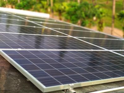 Hoa Kỳ gia hạn kết luận sơ bộ vụ việc điều tra phòng vệ thương mại đối với pin năng lượng mặt trời 