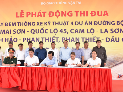 "Chạy đua" 120 ngày đêm, quyết tâm thông 4 đoạn tuyến cao tốc Bắc - Nam trong năm 2022