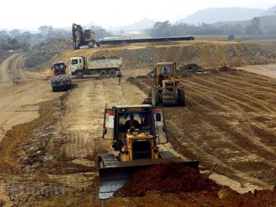Quảng Ngãi: Xác định 31 mỏ đất phục vụ thi công khu tái định dự án đường bộ cao tốc Bắc-Nam phía đông