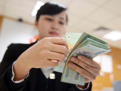 Ngân hàng Nhà nước hút ròng hơn 57.000 tỷ để điều tiết chênh lệch lãi suất USD và VND