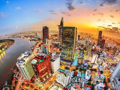 HSBC nâng dự báo tăng trưởng GDP của Việt Nam năm 2022 lên 6,9%