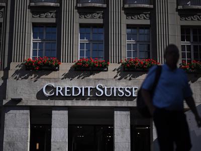 Điều gì đang xảy ra với Credit Suisse, ngân hàng khổng lồ gần 170 năm tuổi của Thuỵ Sỹ?