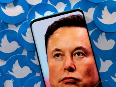 Vừa về tay Elon Musk, Twitter rơi vào hỗn loạn