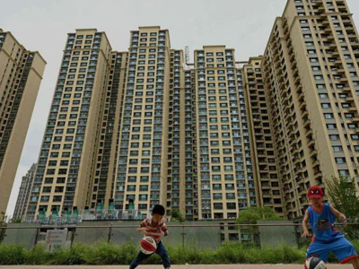 Thấy gì từ làn sóng “giải cứu” doanh nghiệp bất động sản ở Trung Quốc?